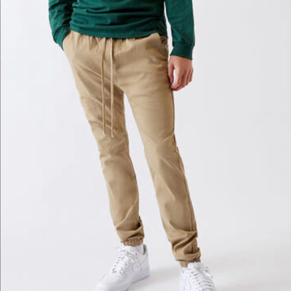 PacSun Men’s Khaki Drop Skinny Jogger pants